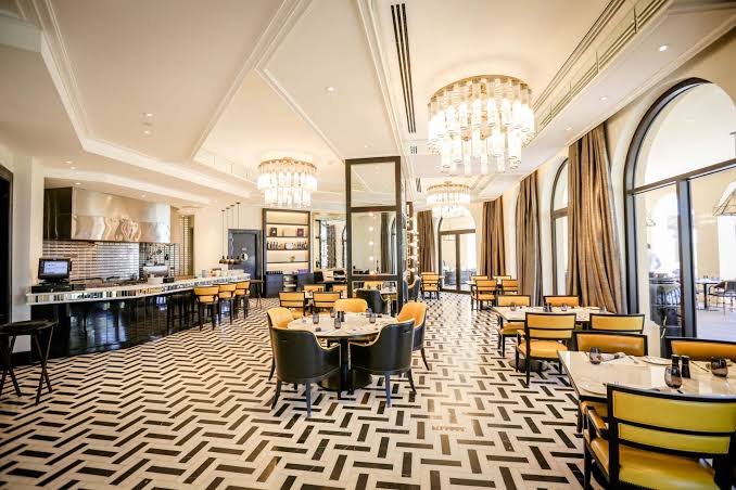 Royal Greens Golf & Country Club